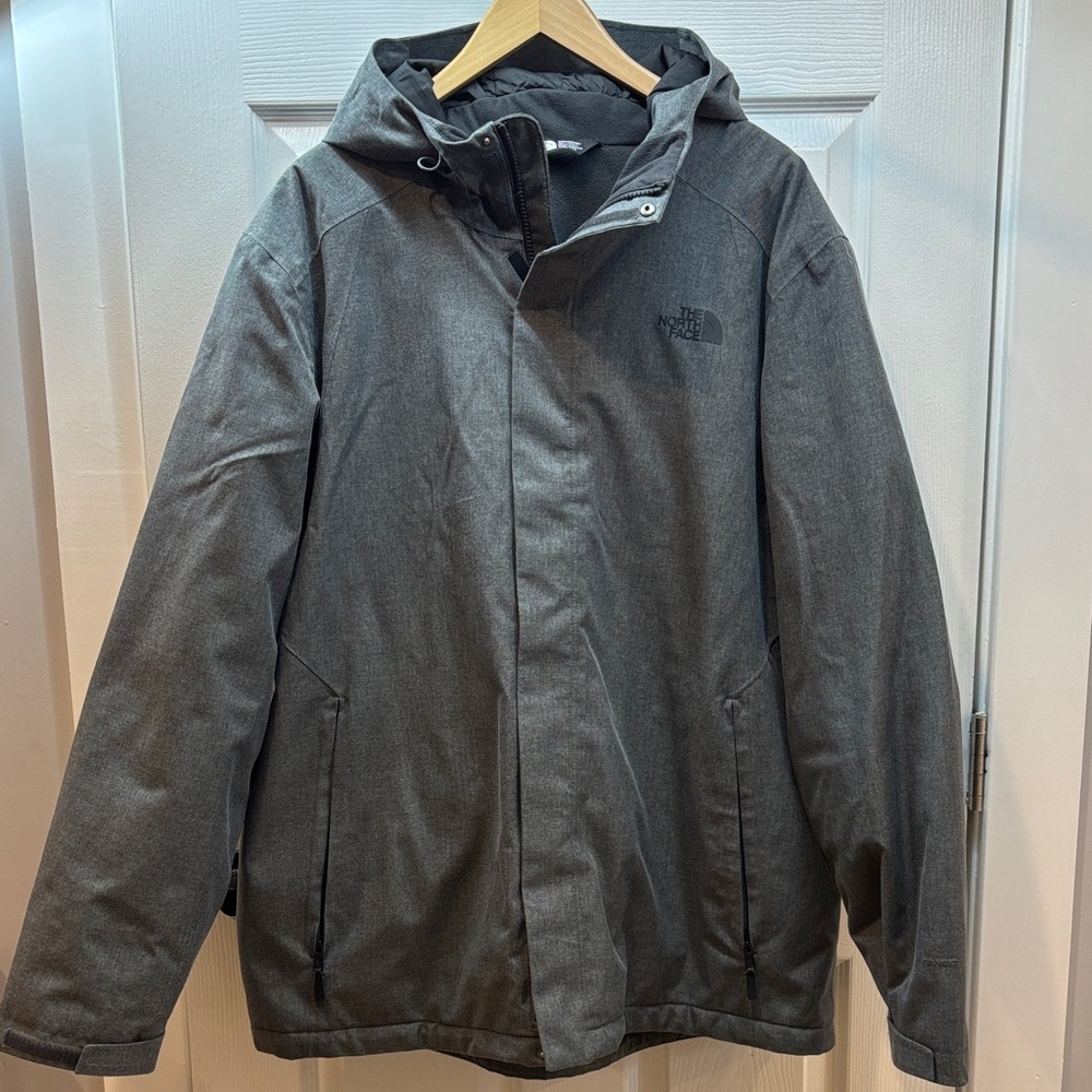 The North Face Men's Charcoal Performance Jacket